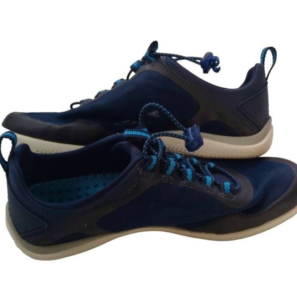 Lands' End Women's 7 Lightweight Breathable Pull One Shoes EUC